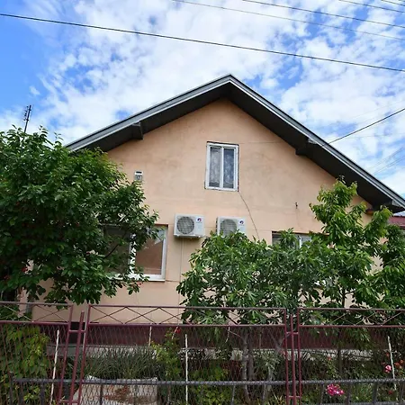 Kaza Apartment